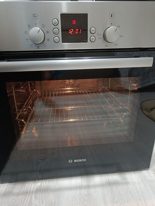 Cuptor electric  Bosch