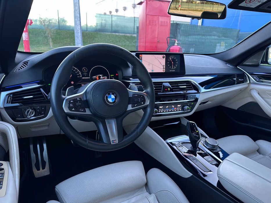 BMW M550d xDrive - 400CP / Full LED / CockPit / Clima Digitala / Rate