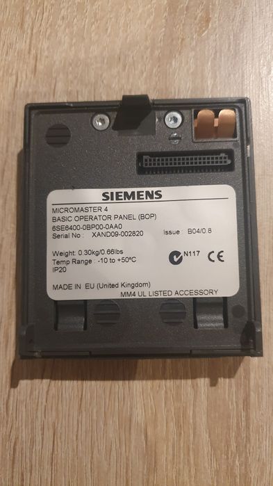 Vand Invertor Siemens Micromaster 420 cu programator "operator basic"