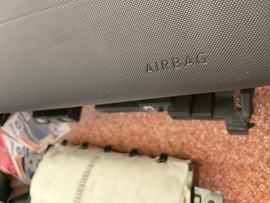 Hyundai Elantra CN7 - kit airbag - centuri de siguranta - plansa bord