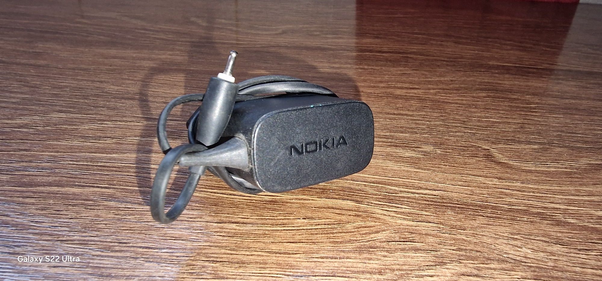 Vând încărcătoare Nokia