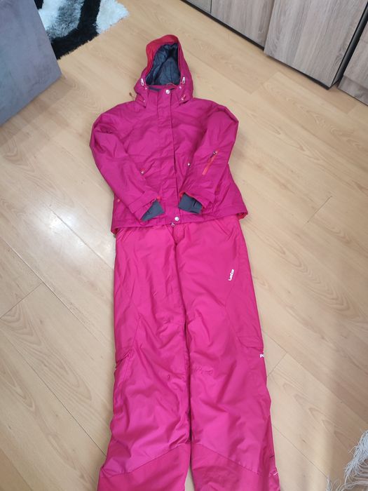 Дамска ски екипировка С размер