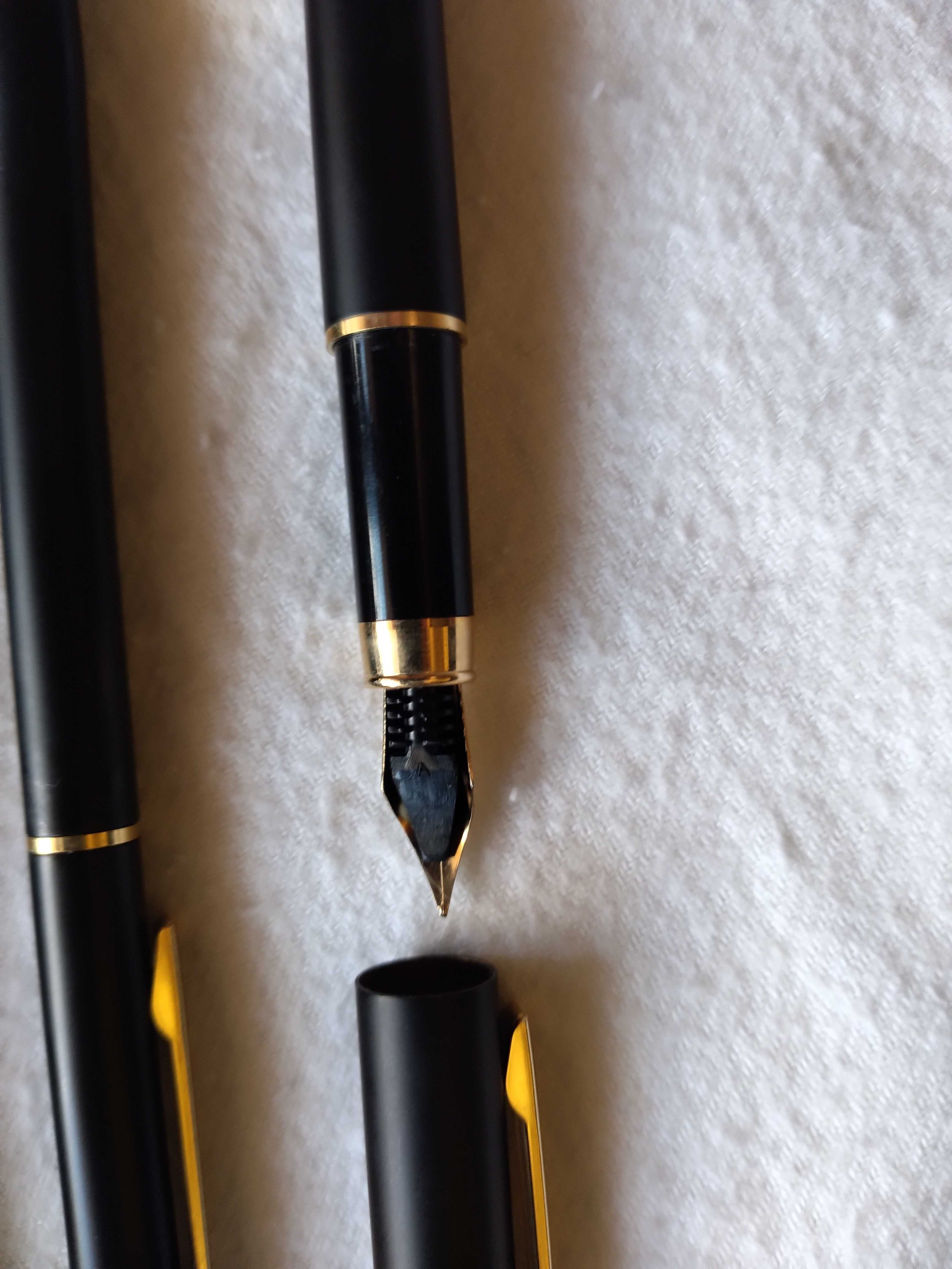 Луксозен сет химикалка и писалка