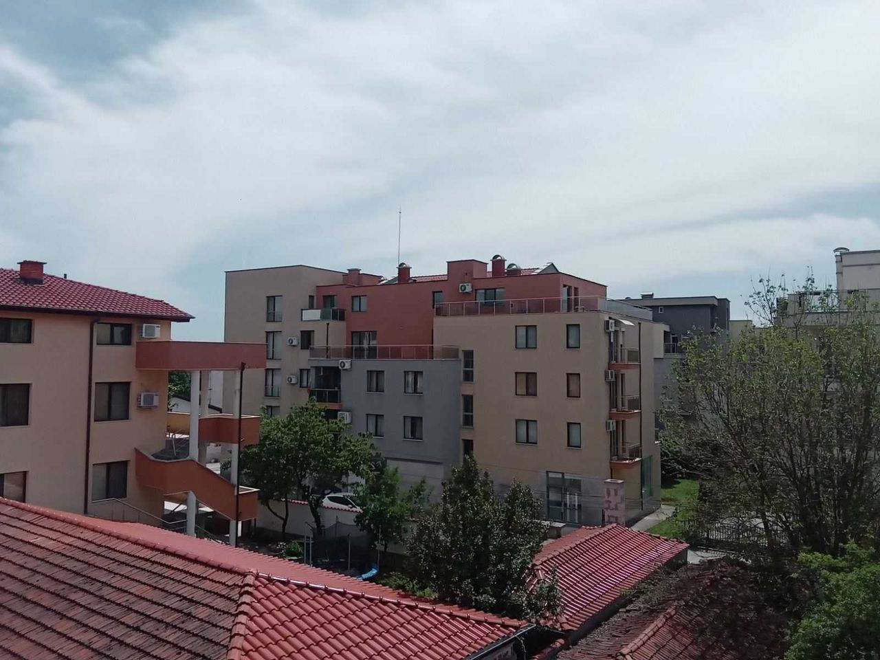 Продава се Заведение в Хисаря - 83 кв.м за 1164 €/кв.м - Снимка #1