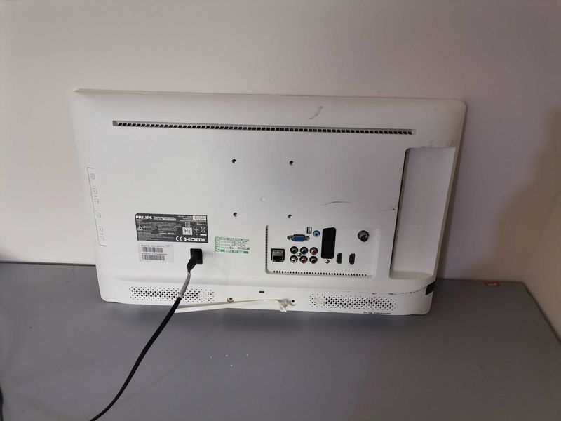 Телевизор - Philips 22 inch led