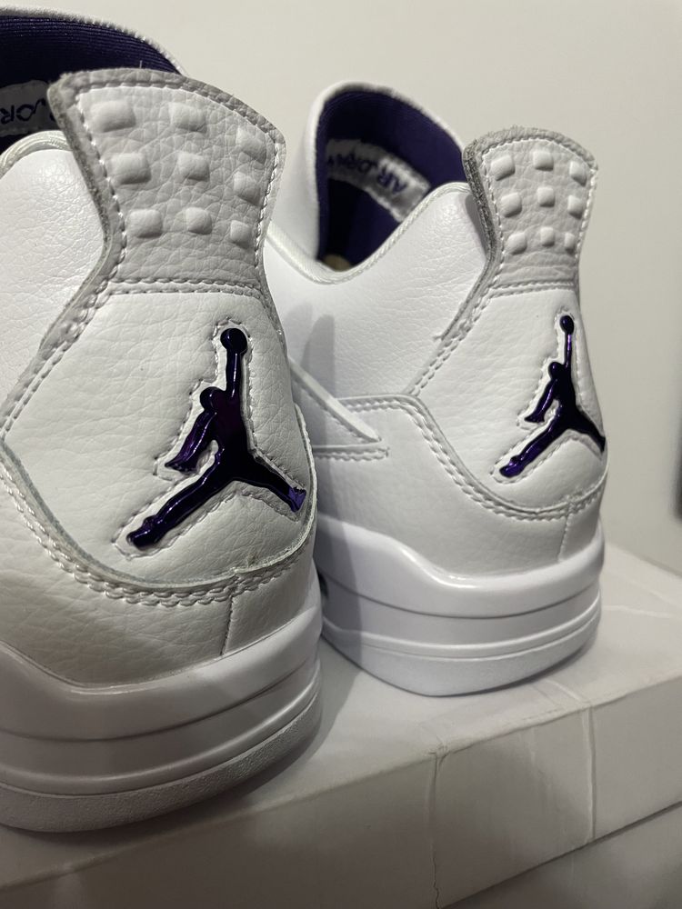 vand jordan 4 metalic purple