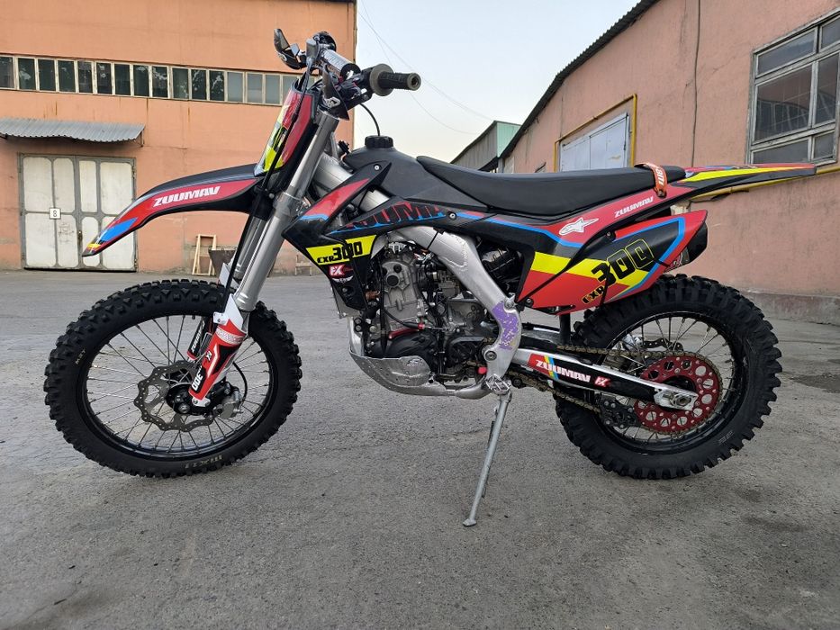 Продам эндуро Zuumav 300куб