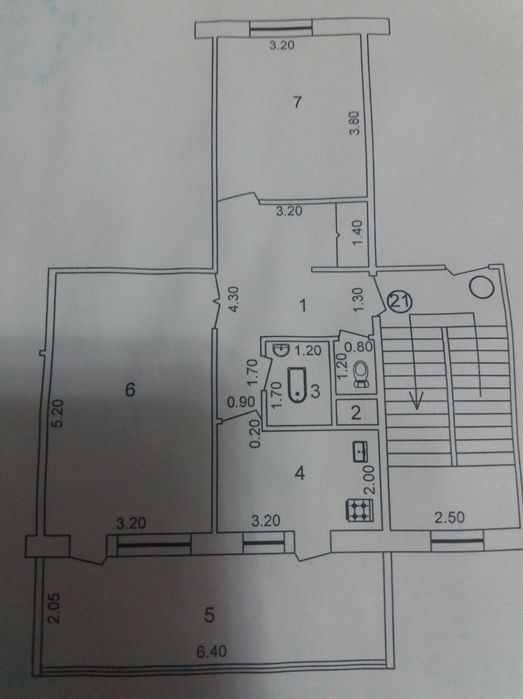Продаю квартиру Яшнабадский р-он Авиасозлар-1. Франция 62м2. 2-ком 4-э
