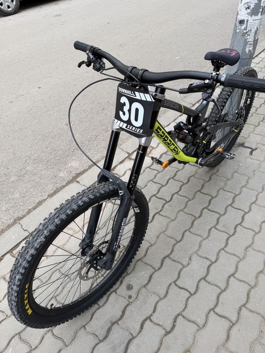 Saracen myst Carbon Ha части/ Цял