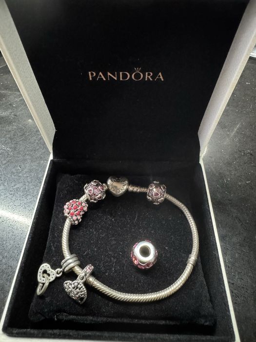 Гривна Pandora с висулки