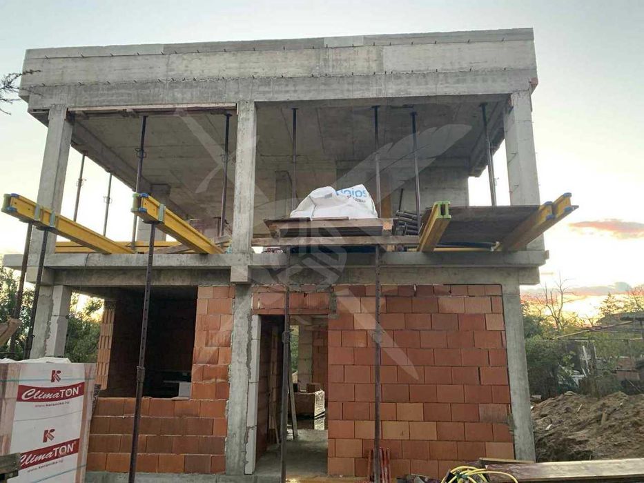 Продава се Къща в Варна, м-т Боровец - юг - 196 кв.м за 1270 €/кв.м - Снимка #3