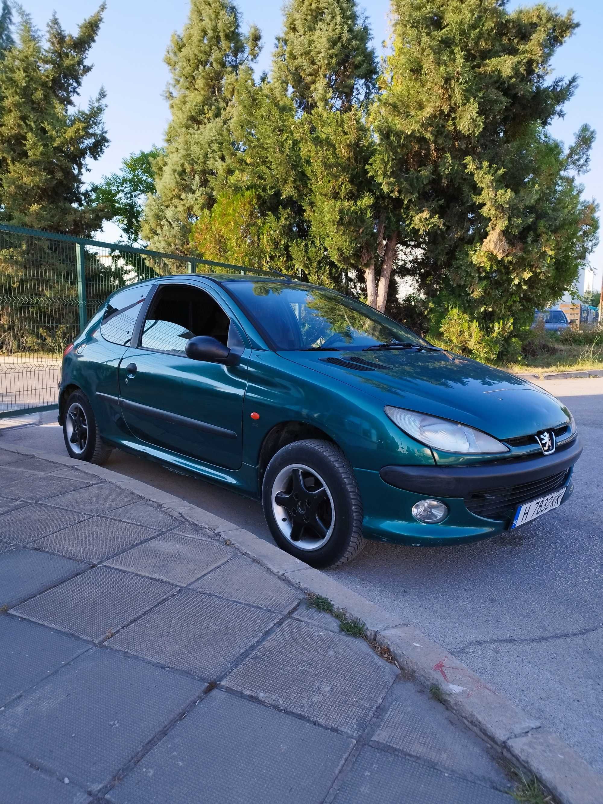Peugeot 206 бензин 1.4