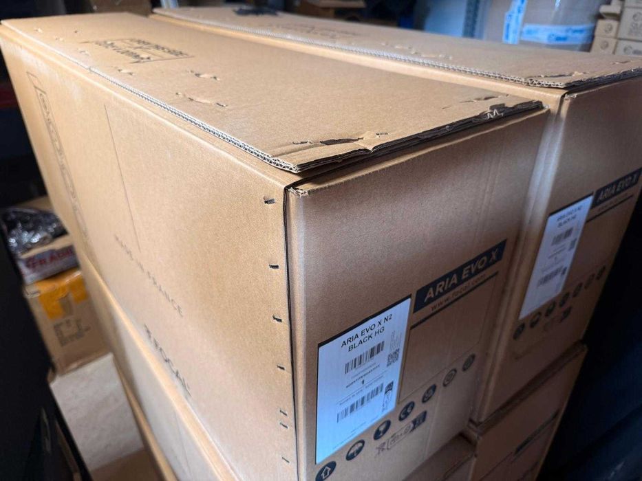 Focal Aria EVO X N2, boxe podea