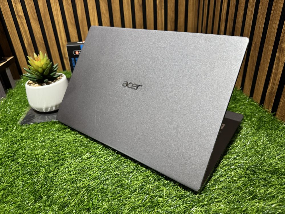 Ультрабук Acer Swift3 Core i3-10|Ram8GB|SSD512GB|UHD Graphics|