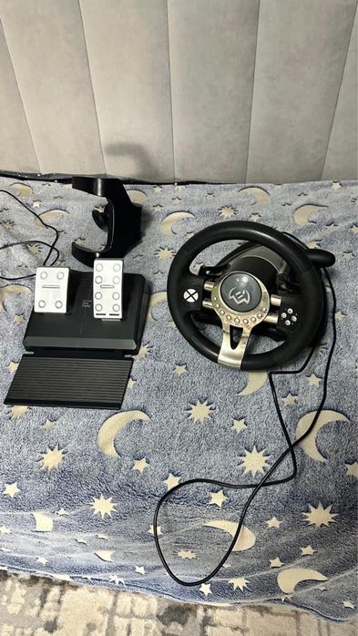 Игровой руль( примтавка)