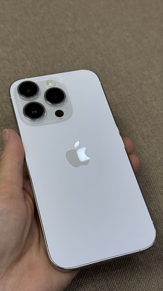 IPHONE 14 PRO на 256GB в идеальном состояний.