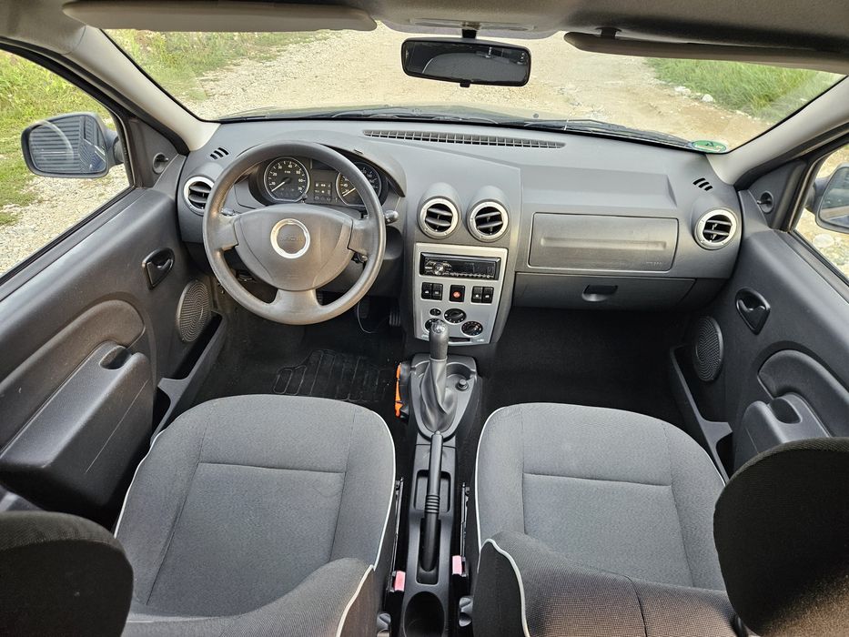 Dacia Logan Mcv 1.6 benzina 2012