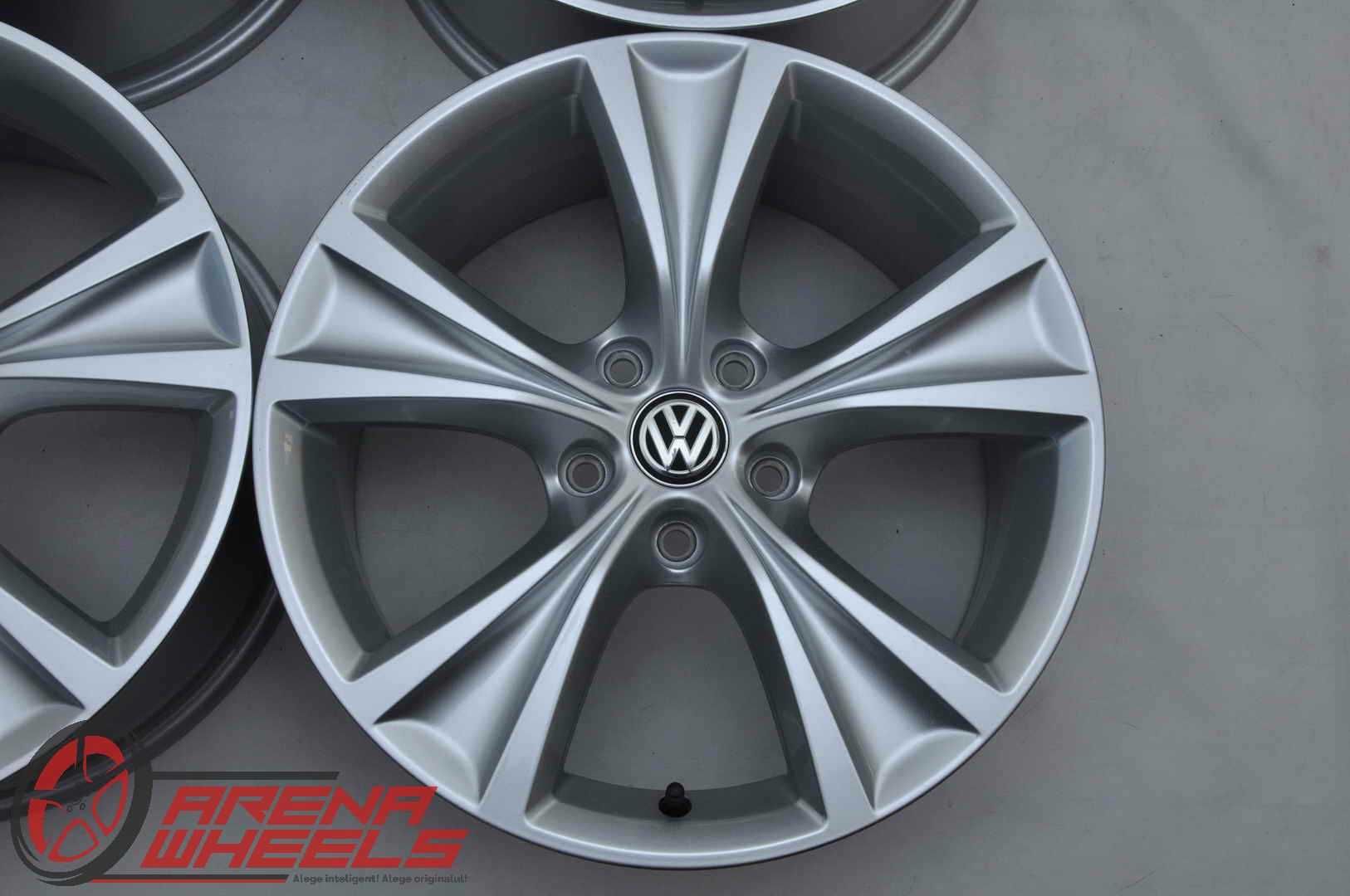 Jante Noi 17 inch Originale VW Golf Jetta Passat T-Roc Arteon Tiguan