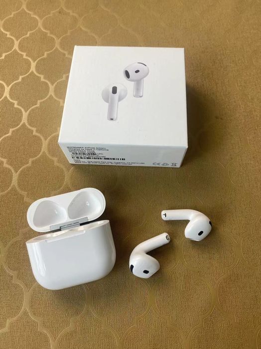 Безжични слушалки Airpods 4 gen