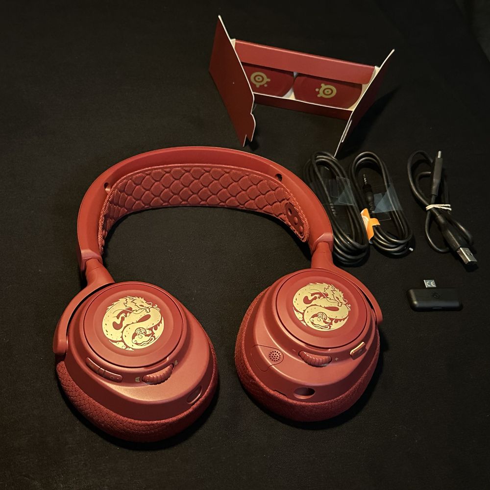 Steelseries Arctis Nova 7 Wireless. Dragon Edition