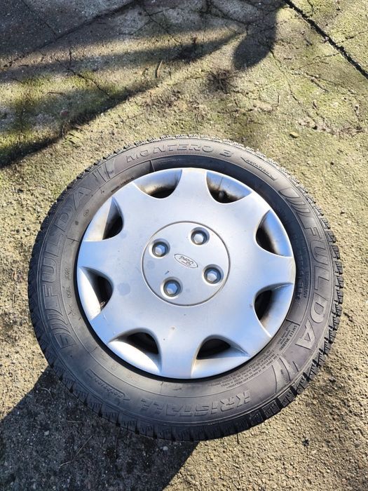 Jante 4 x 108 r 14 ford cu cauciucuri iarna