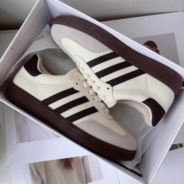 Adidas кроссовки 40размер-новый ,размер не подошёл