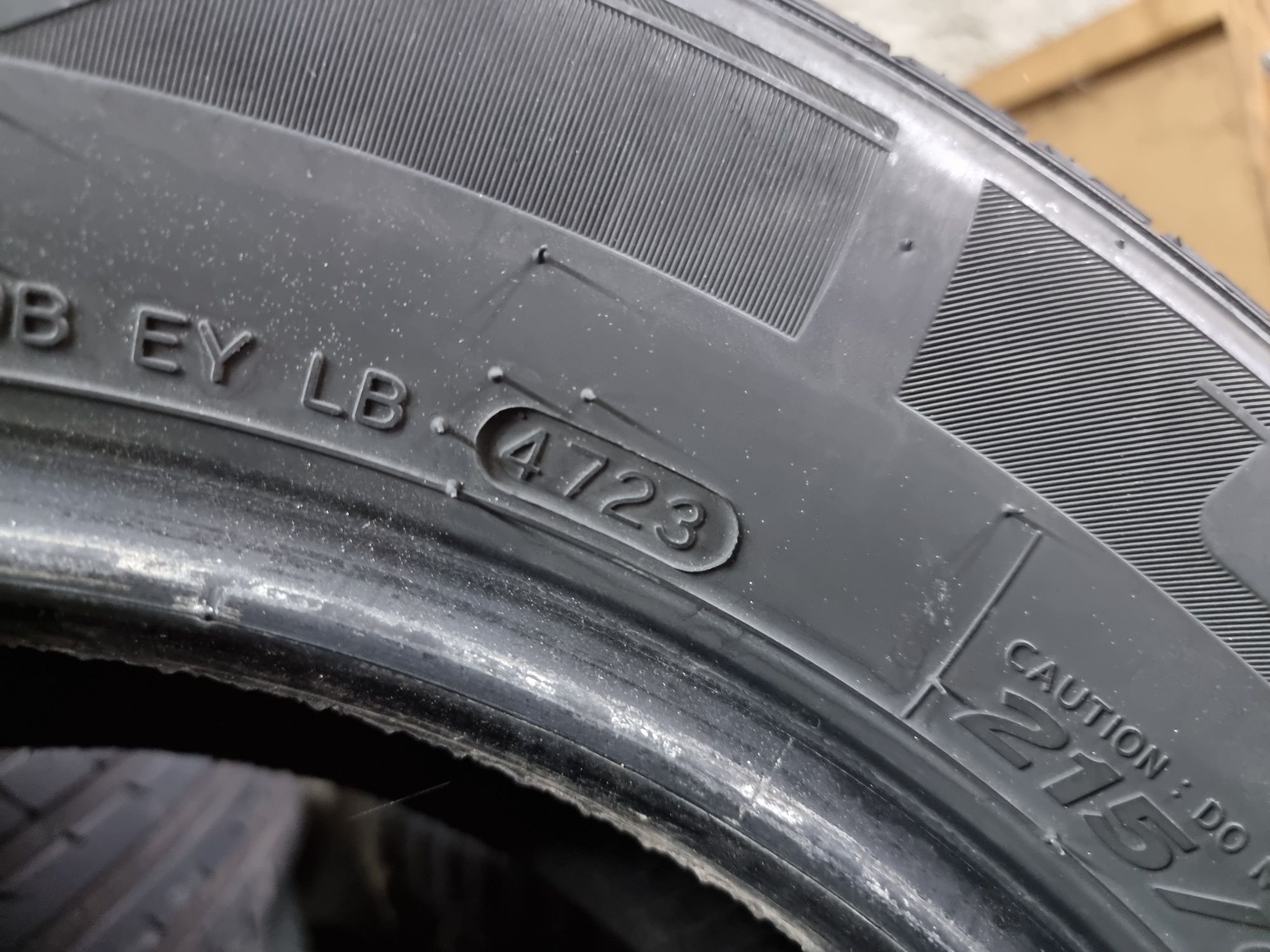 "Dot 23-24" 215/65/16 C Laufenn 4Броя: 420лв 9мм Като Нови