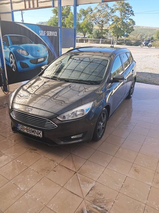 Ford focus 2014 luna a12a
