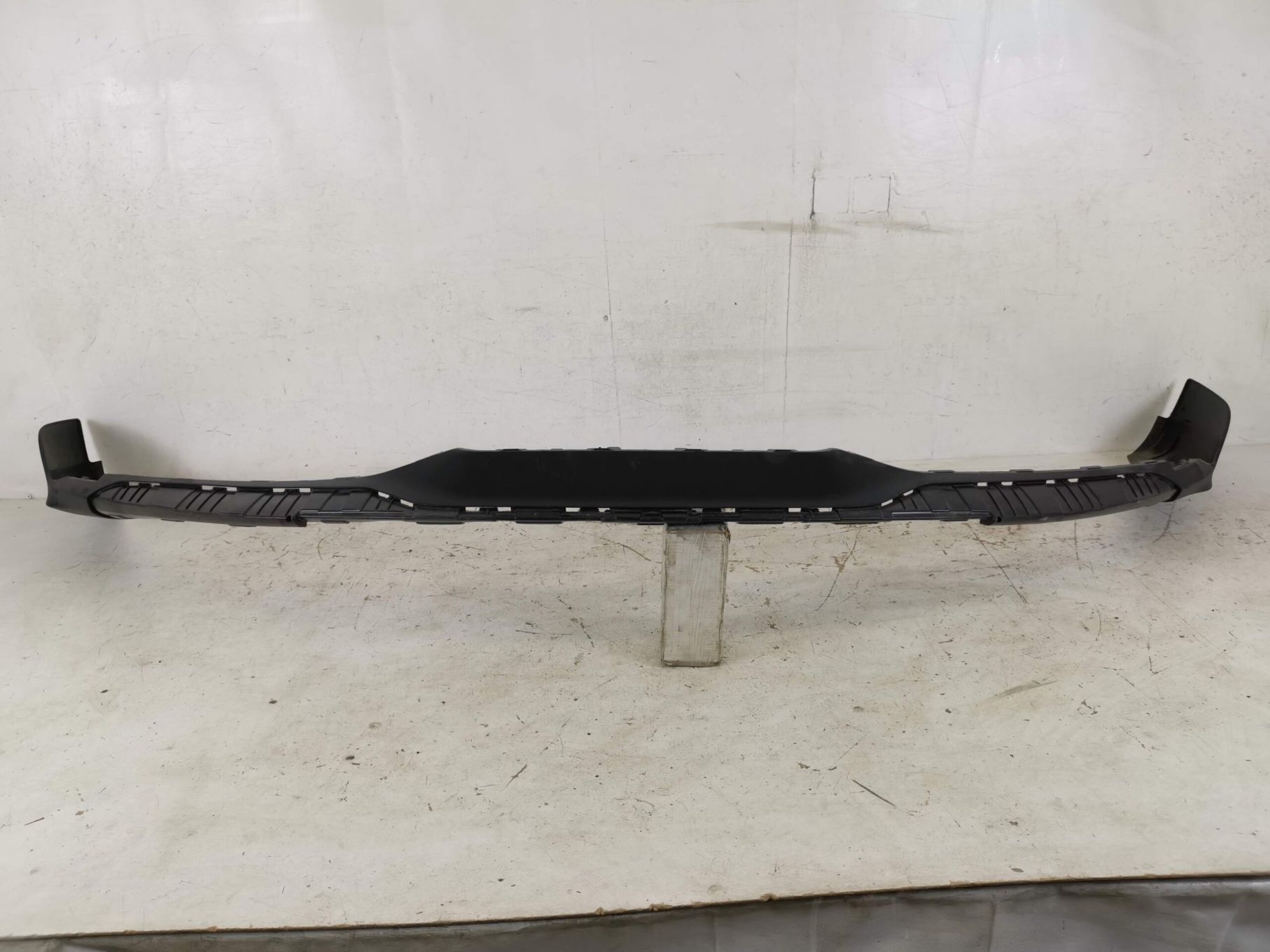 Fusta Spoiler Bara Fata Porsche  Taycan 1 [2019 - 2019] Originala In S