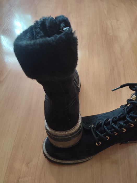 Дамски зимни боти