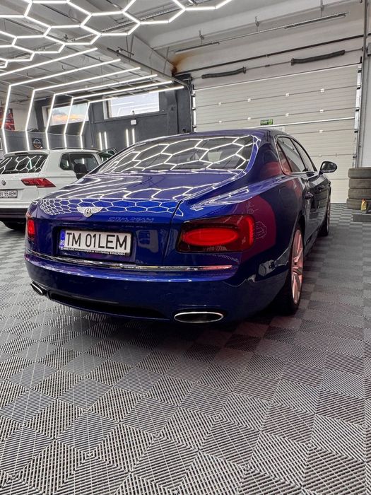Bentley Flying Spur stare perfecta