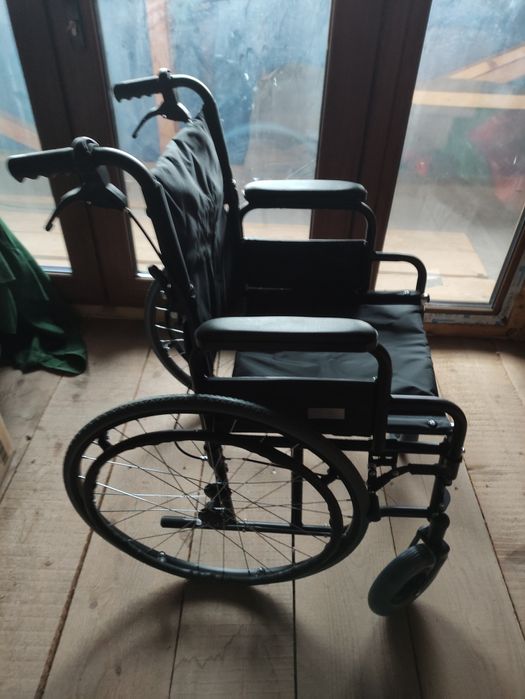 Scaun pentru persoanele cu dizabilități