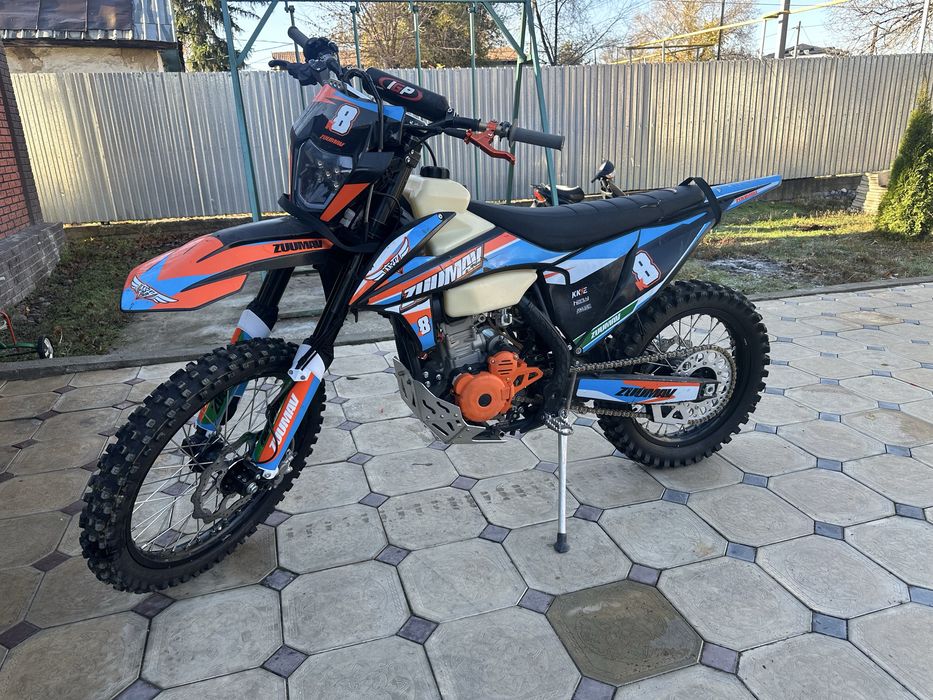 Продам ZUUMAV K8  NB 300 состояние почти новый