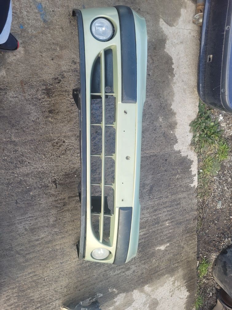 Bara fata spoiler renault megan 1