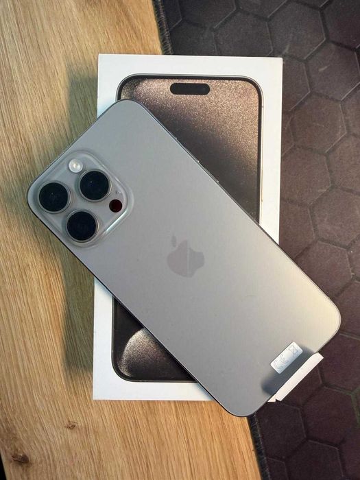 Apple iPhone 15 Pro Max 256GB NOU 100% baterie cu asigurare AppleCare+