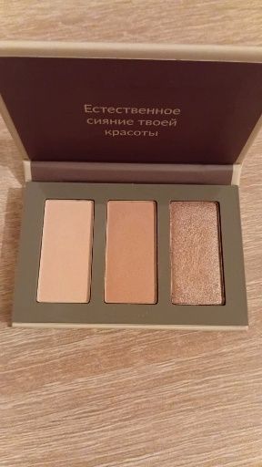 Палетка тени от Avon