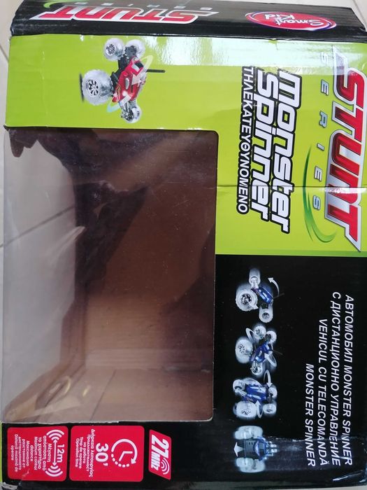 Кола с дистанционно управление и светлина Monster Spinner RC, Червена