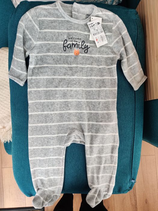 Set salopeta pijama Kiabi 12 luni