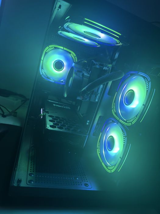 PC Gaming ryzen 5 5600x RTX 3060 1TB SSD nvme 16GB