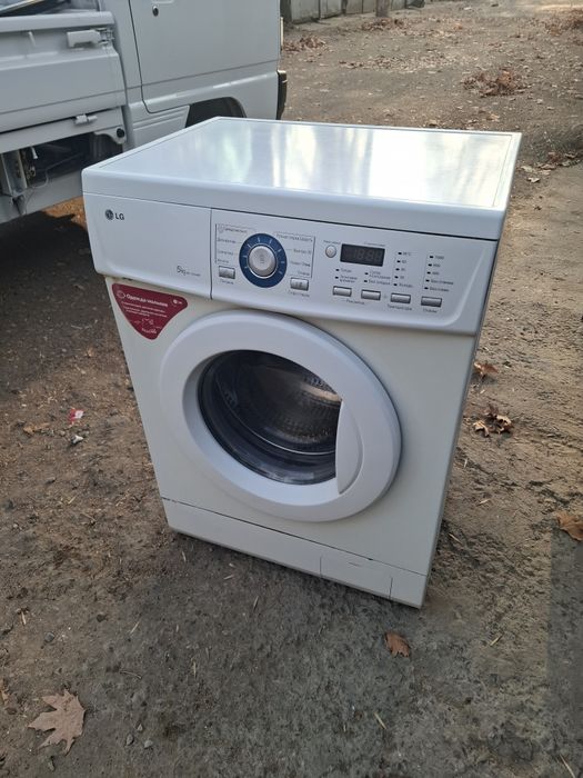 Steralni mashinka sotiladi