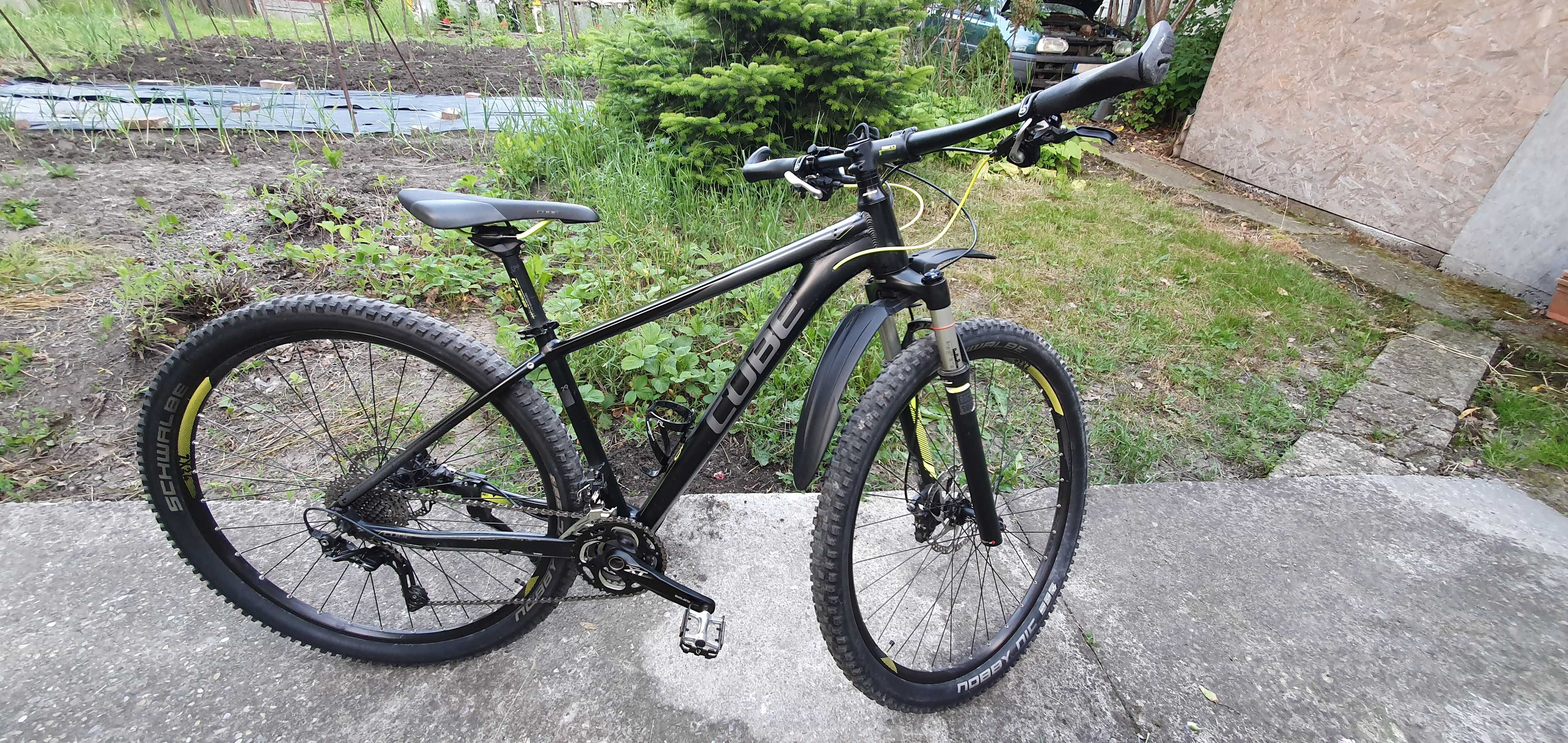 Bicicleta MTB CUBE Race One