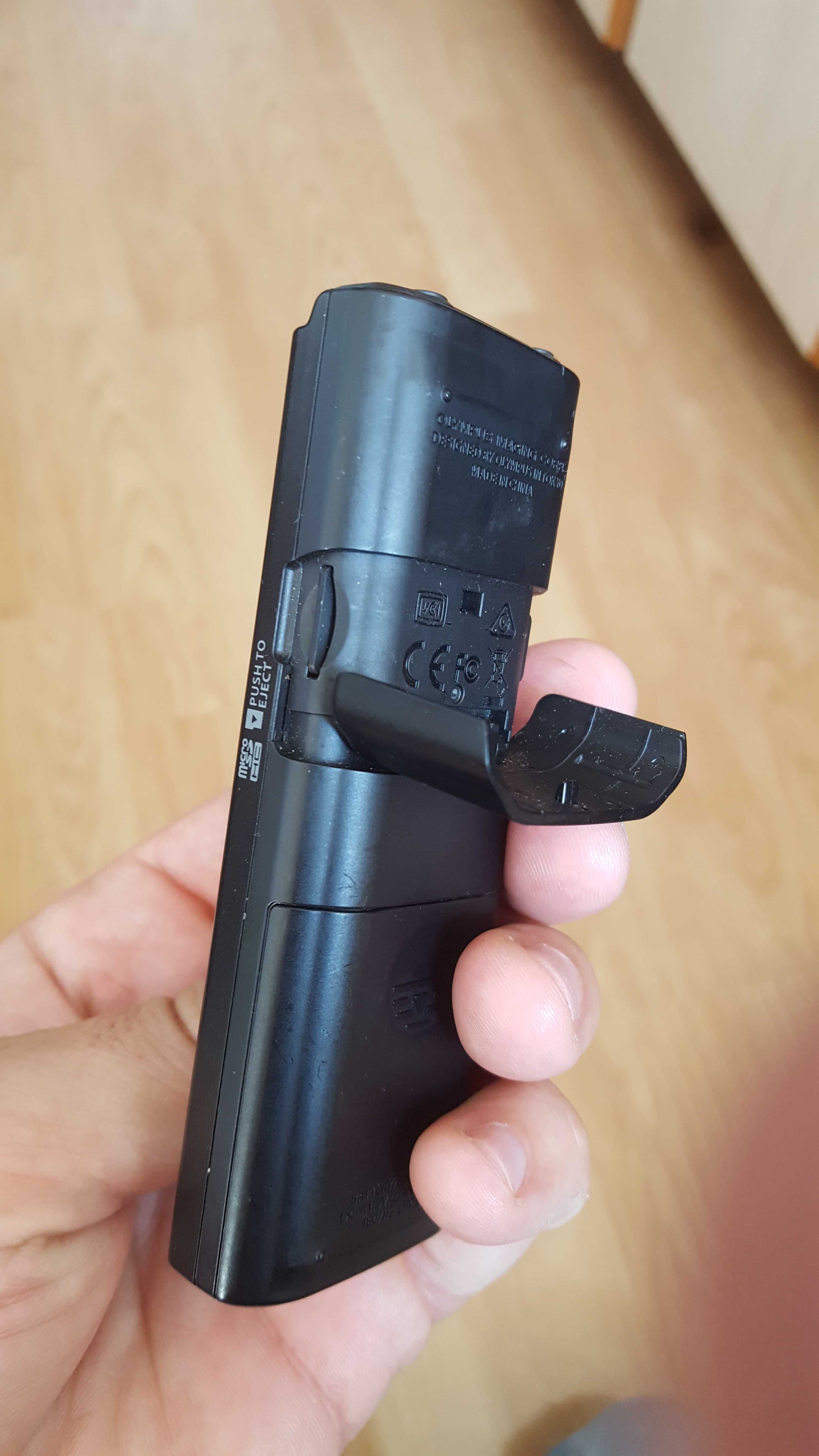 Reportofon  Olympus VN733PC