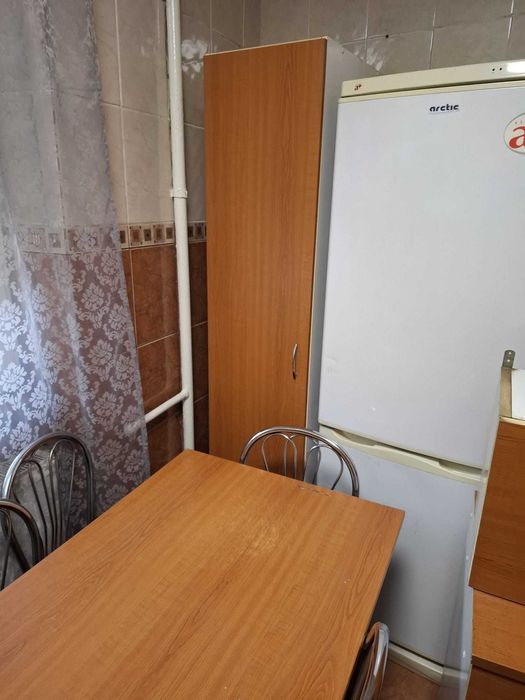 Vand mobila de bucatarie completa ARAD