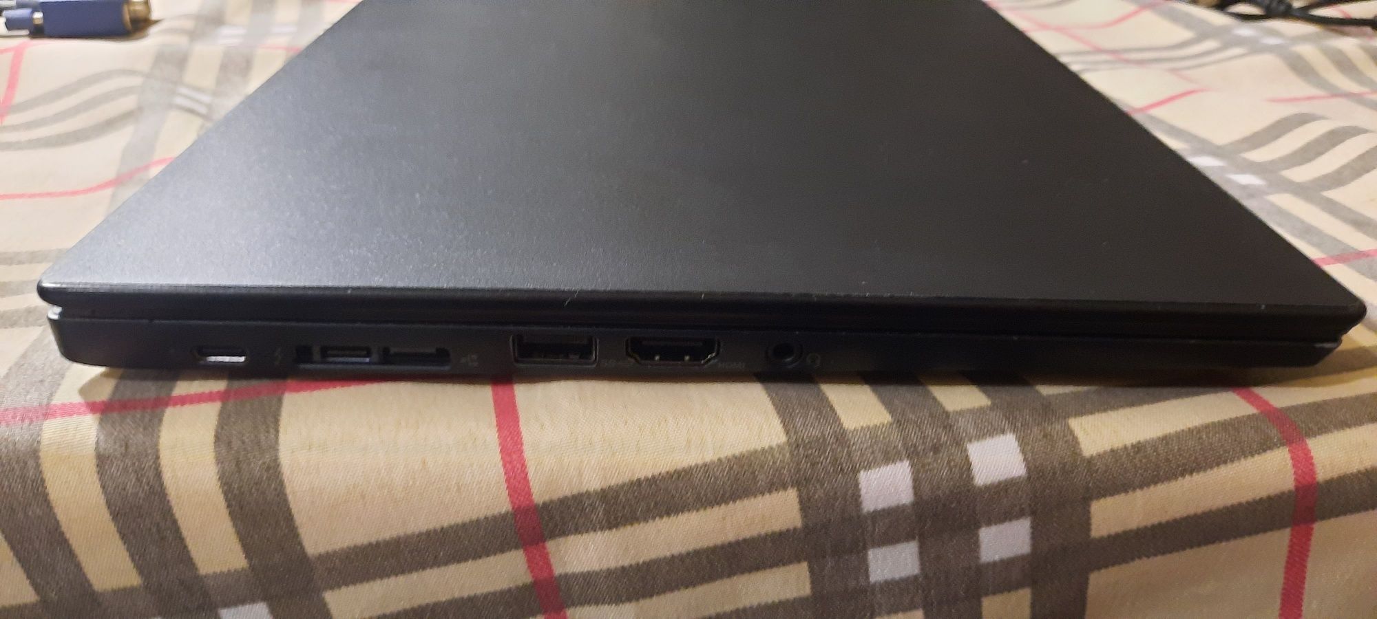 Лаптоп Lenovo ThinkPad X390 13.3"