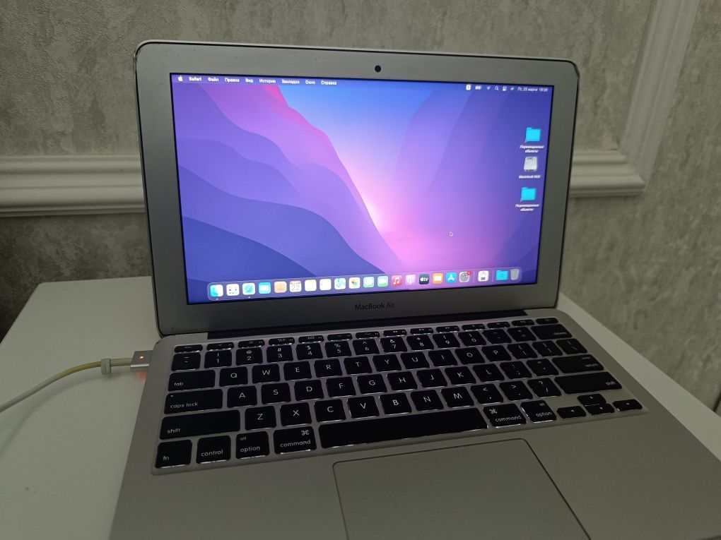 Macbook air 2015 Apple В хорошем состоянии! ПОЛНОСТЬЮ РАБОЧИЙ