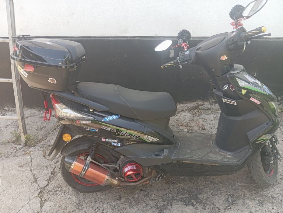 Мопед м8 в отличном состоянии