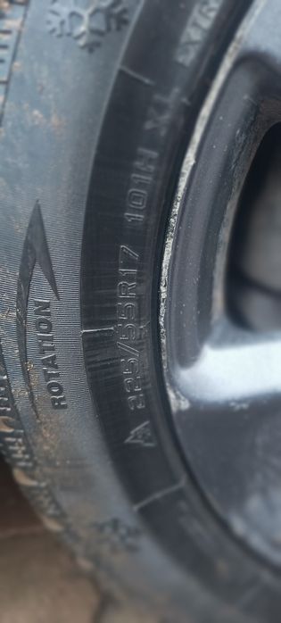 Продам диски и резину зима лето Тойота Лексус r17