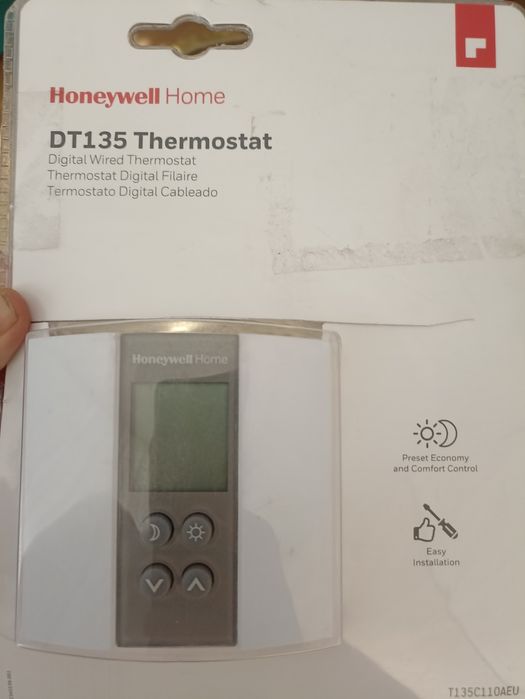 Termostat digital Honeywell Home T135C110AEU DT135 neprogramabil, alb