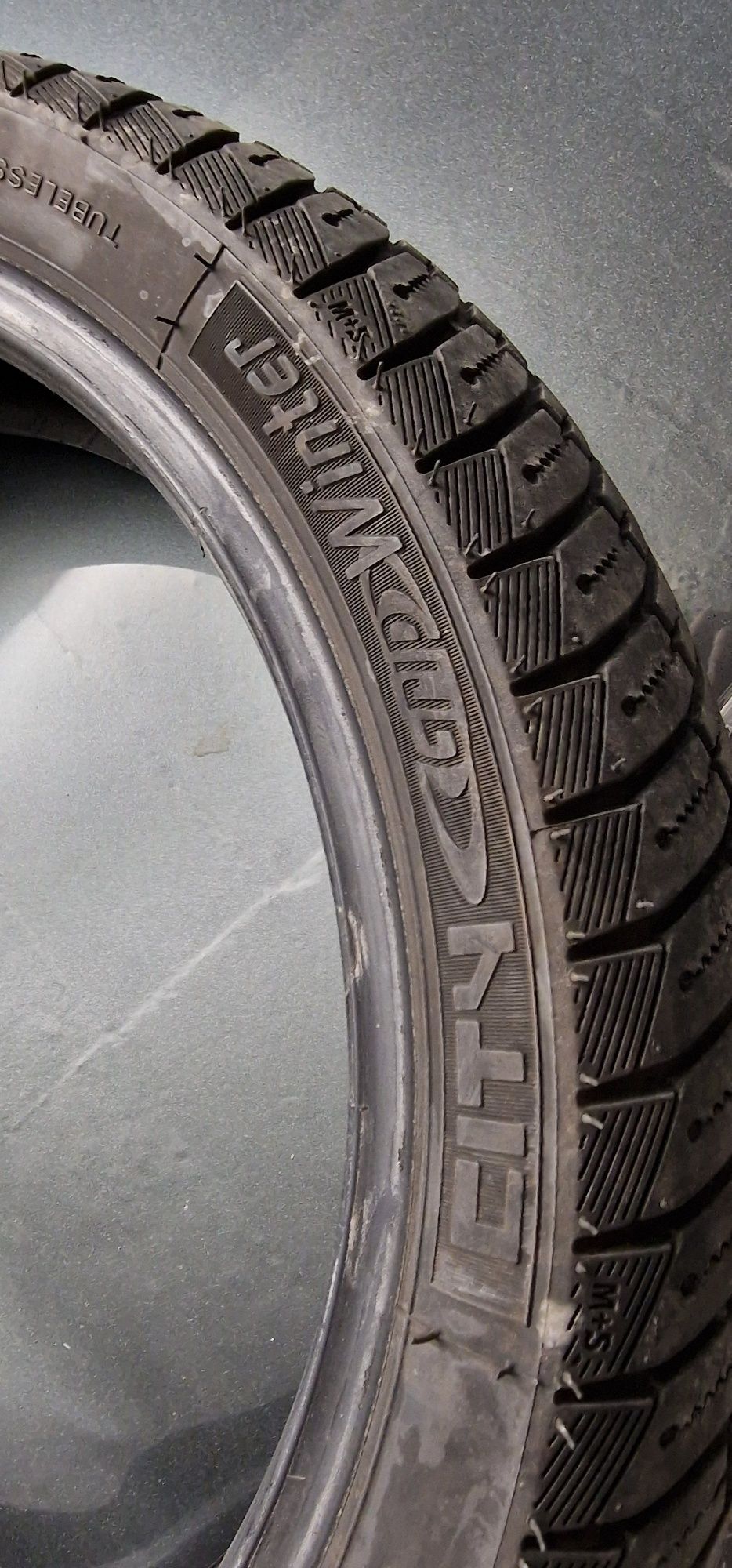 michelin city grip winter 120 70 15