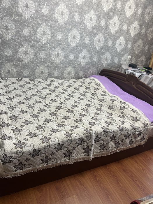 Продам Кровать Двухспальную